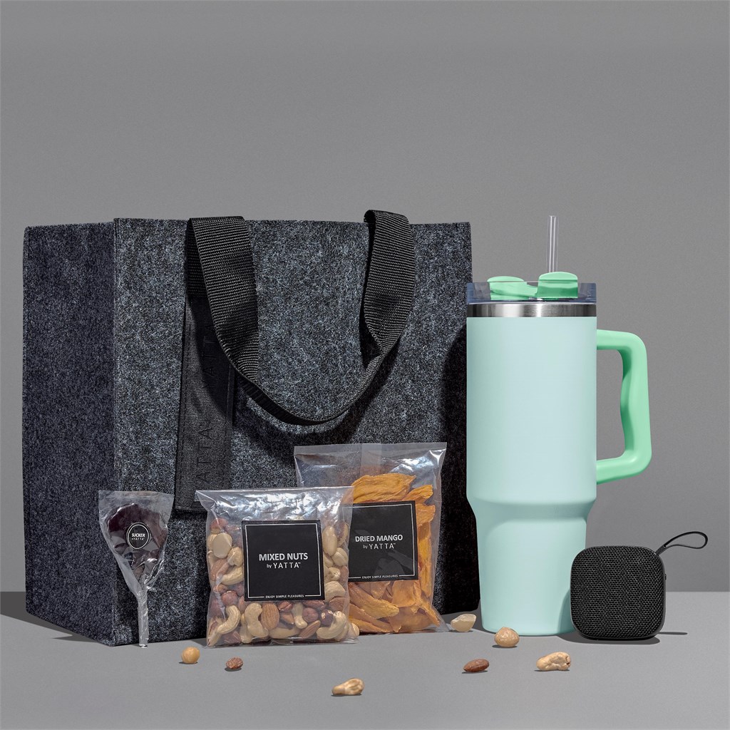 Yatta Graceful Goodies Hamper - Image 18