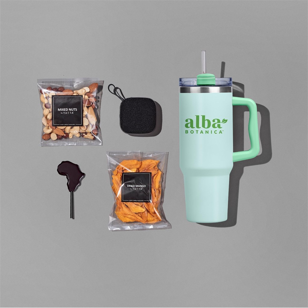 Yatta Graceful Goodies Hamper - Image 19