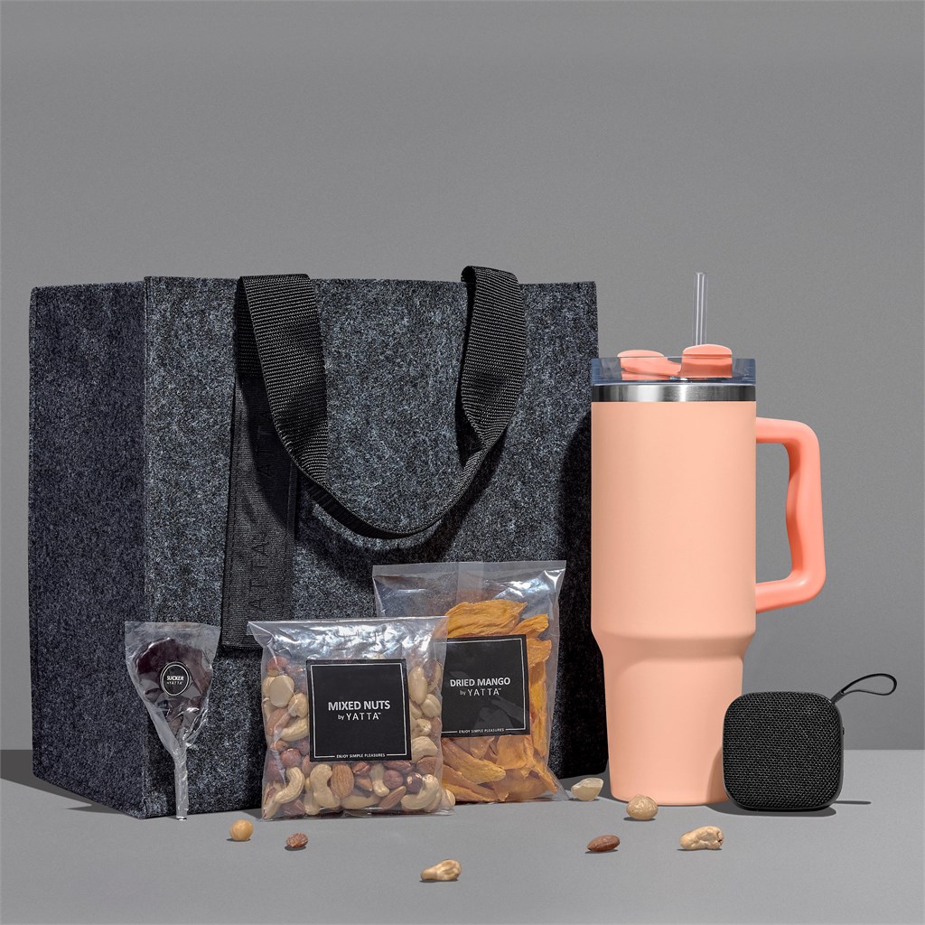 Yatta Graceful Goodies Hamper - Image 24