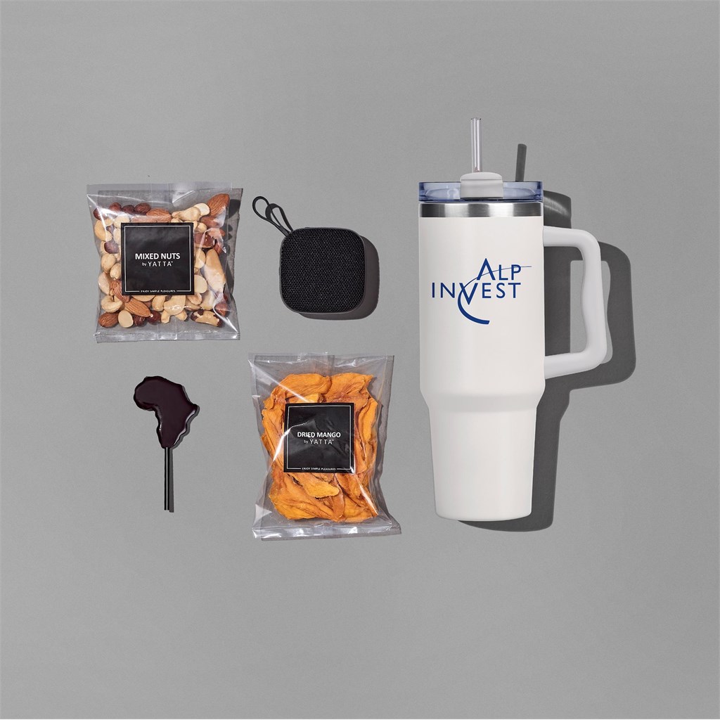 Yatta Graceful Goodies Hamper - Image 28