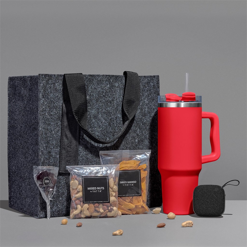 Yatta Graceful Goodies Hamper - Image 30